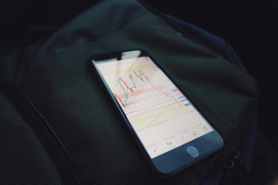 仮想通貨FX、知っておくべきメリット・デメリット | 取引所を選ぶポイント